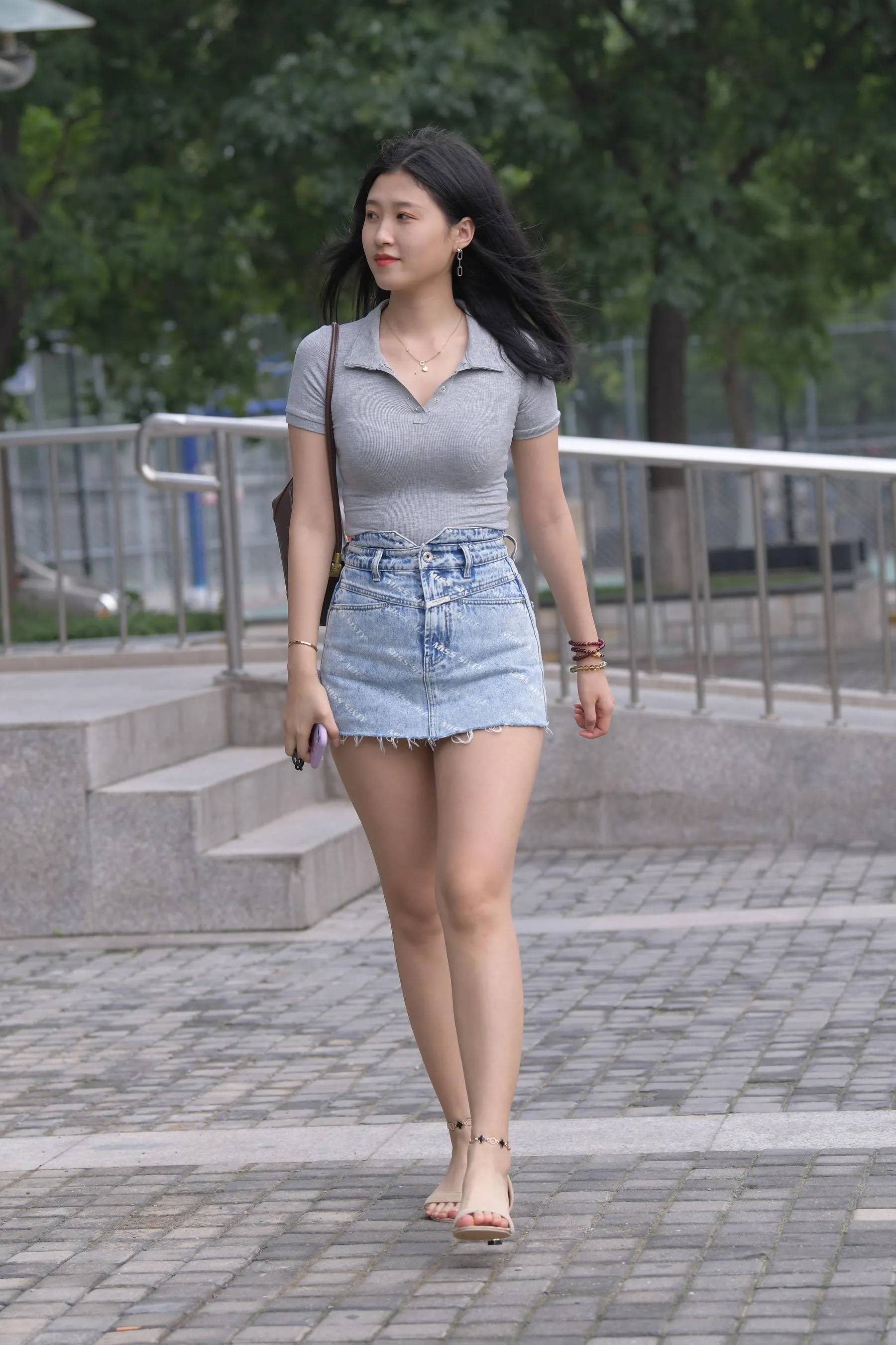 魔镜街拍 NO.169 一只麋鹿摄影-牛仔短裙美女 [235P]插图9